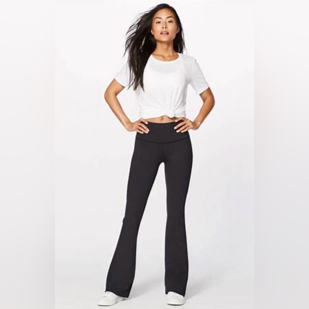 lululemon Dark Navy “Throw Back” Pant